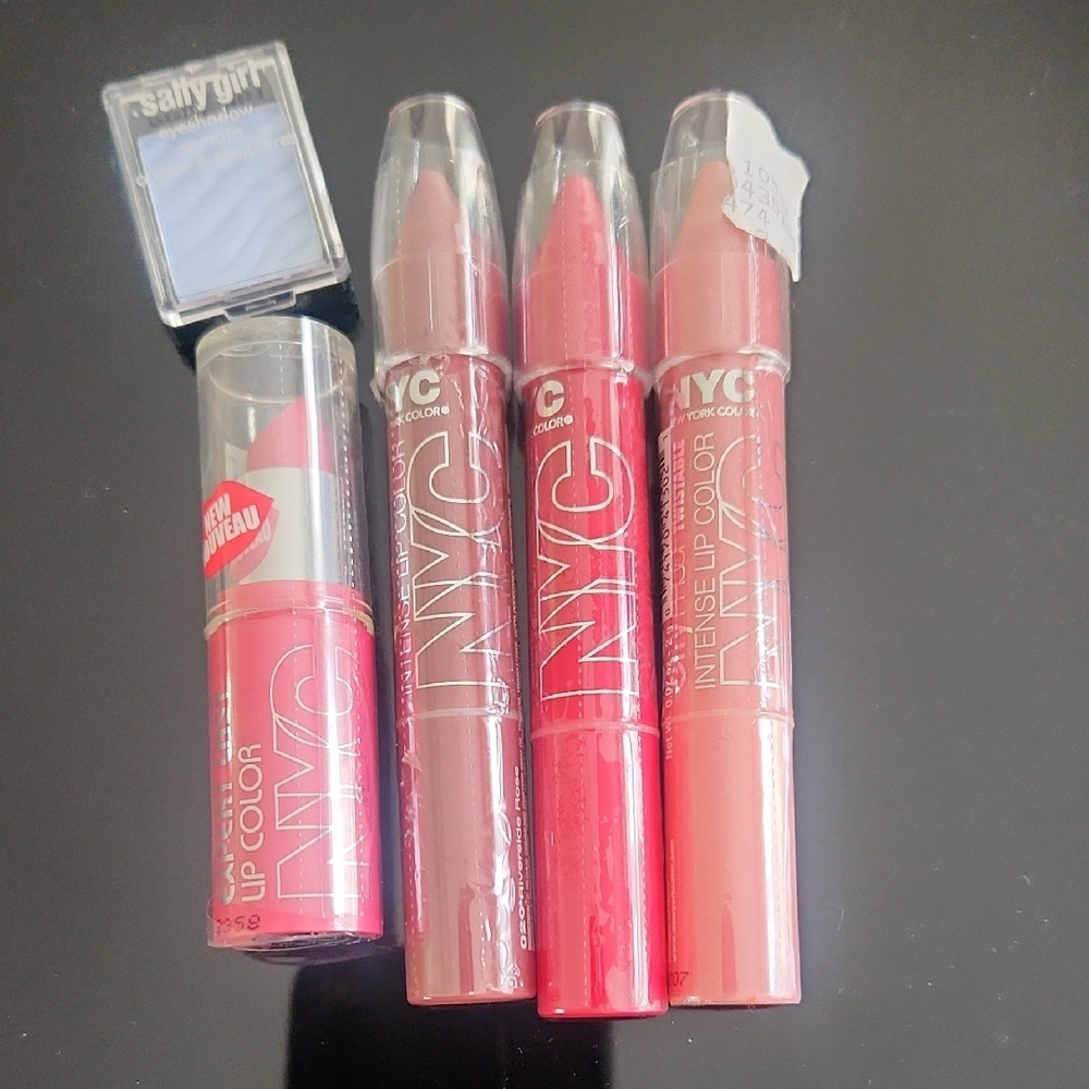 NYC Lip Color Collection - Vibrant Pinks - Picture 2 of 16